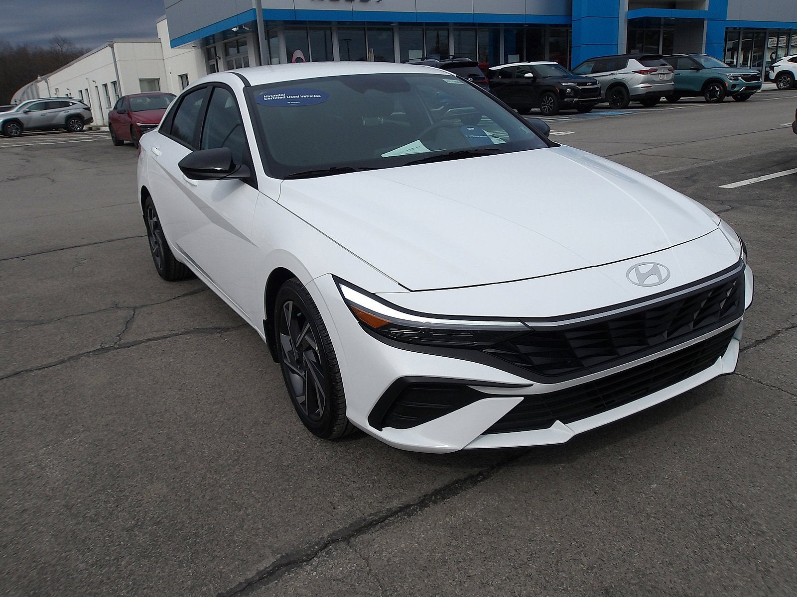 2025 Hyundai ELANTRA SEL Sport