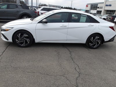 2025 Hyundai ELANTRA SEL Sport