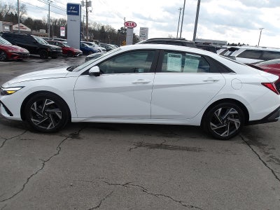 2024 Hyundai ELANTRA Limited