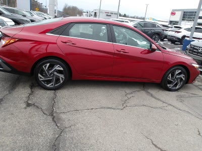 2024 Hyundai ELANTRA SEL