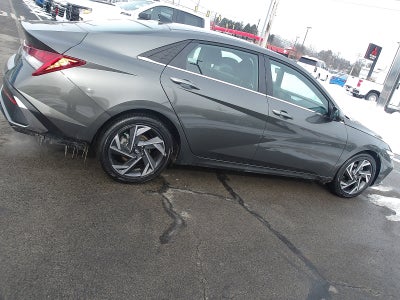 2025 Hyundai ELANTRA SEL Convenience