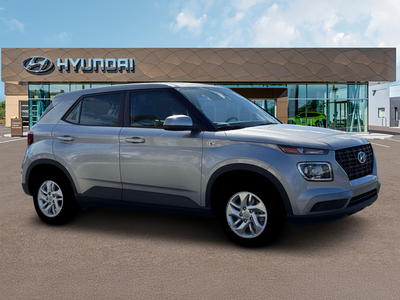 2026 Hyundai VENUE SE