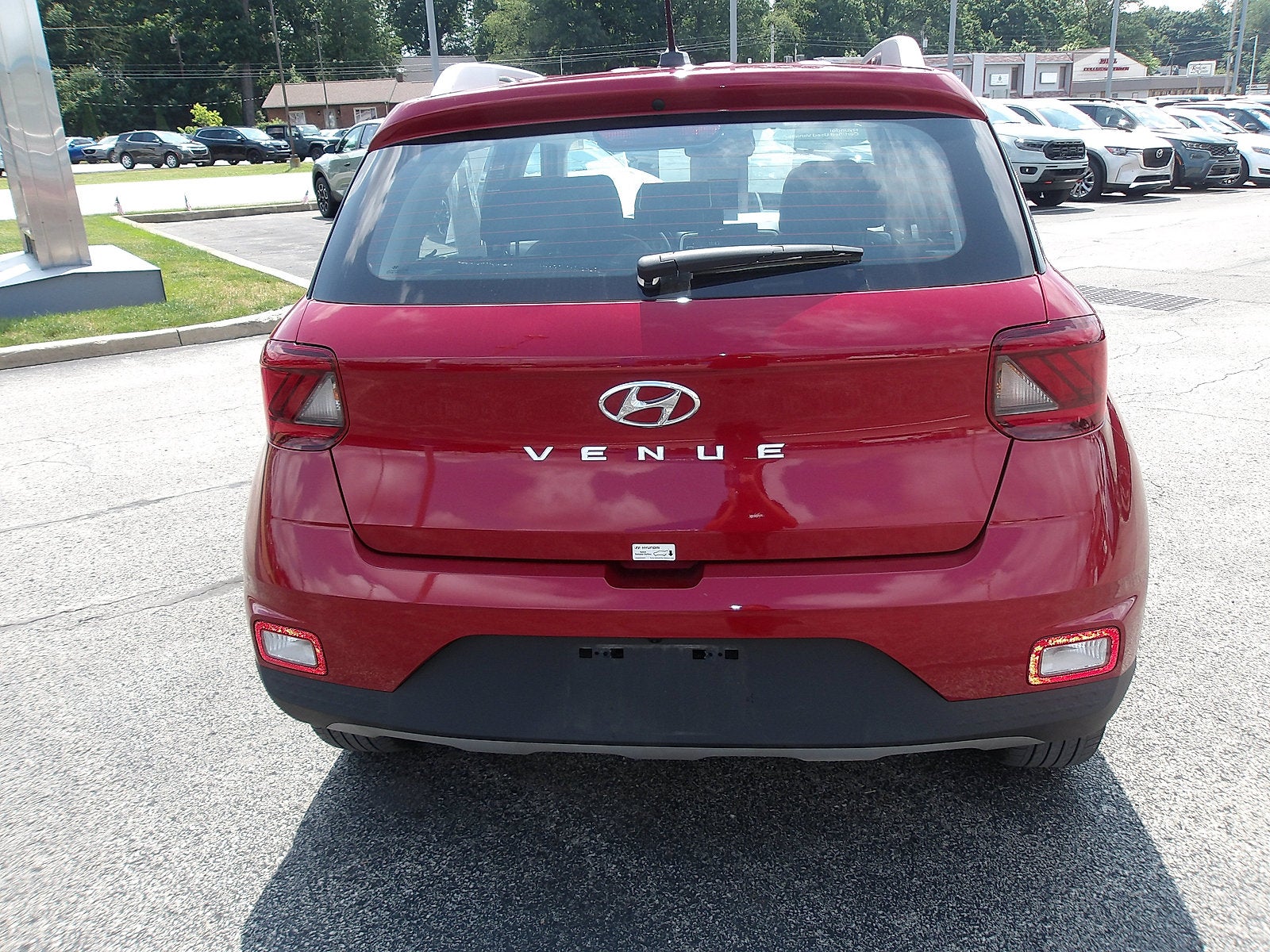 2025 Hyundai VENUE Limited