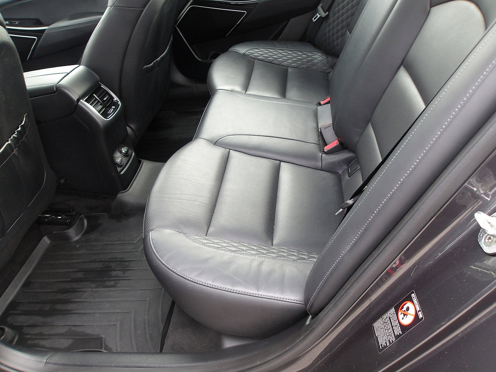 2018 Kia Cadenza Limited