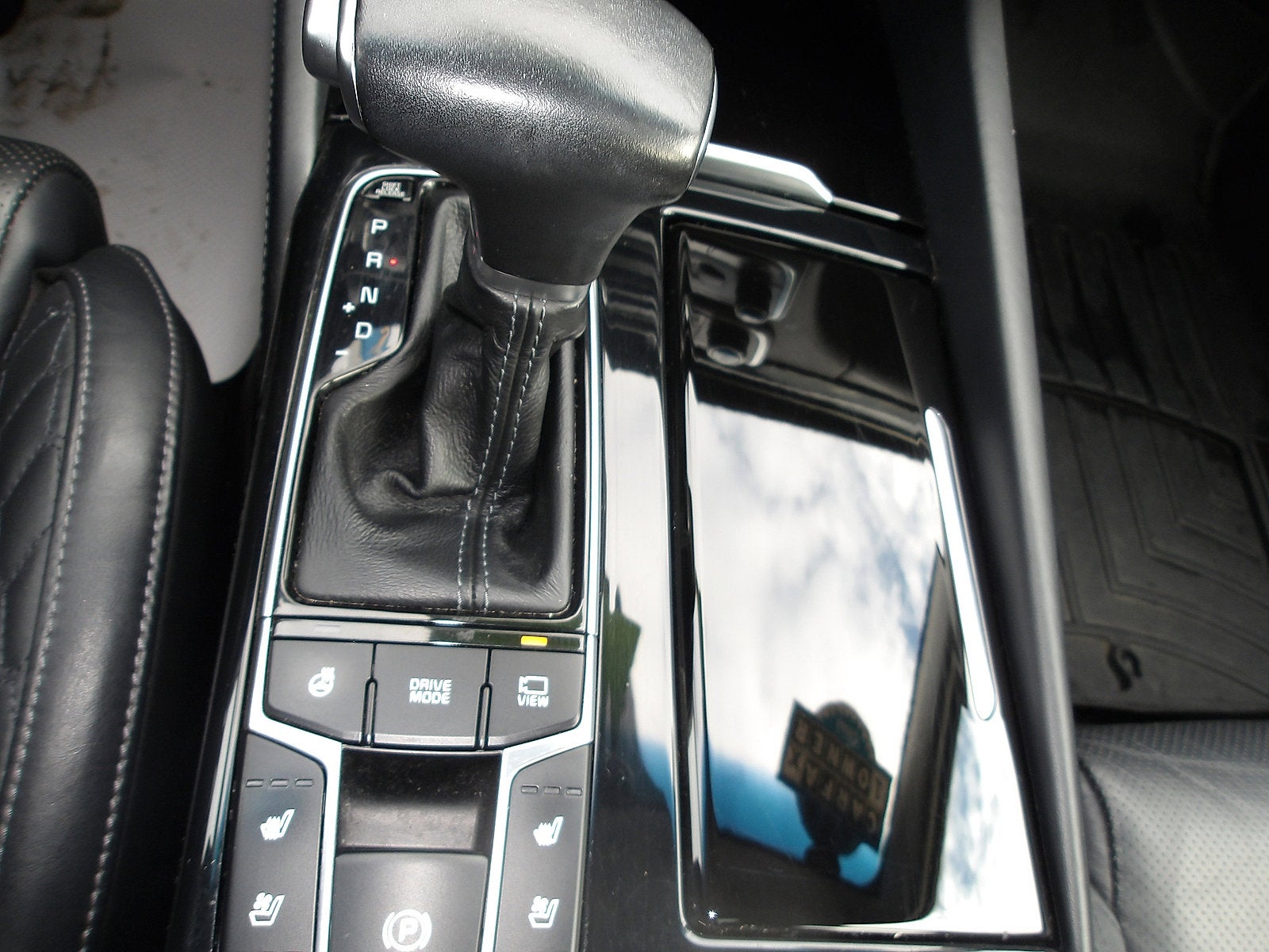 2018 Kia Cadenza Limited