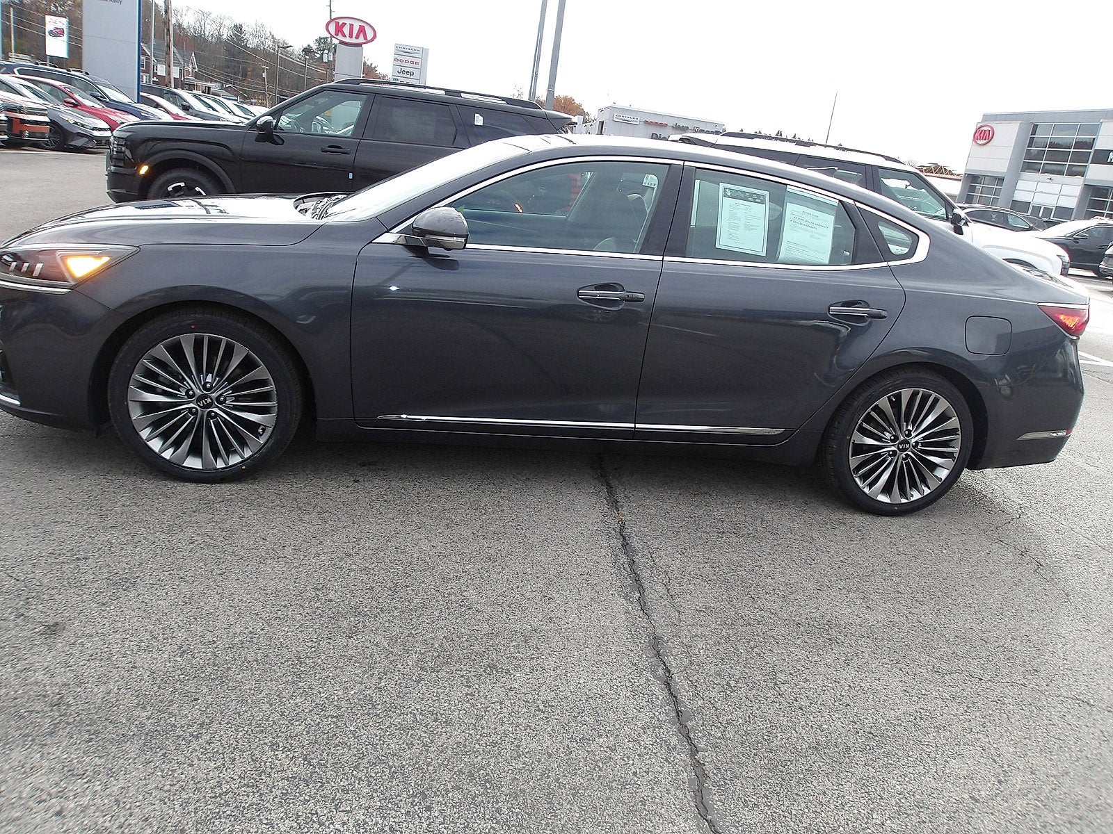 2018 Kia Cadenza Limited