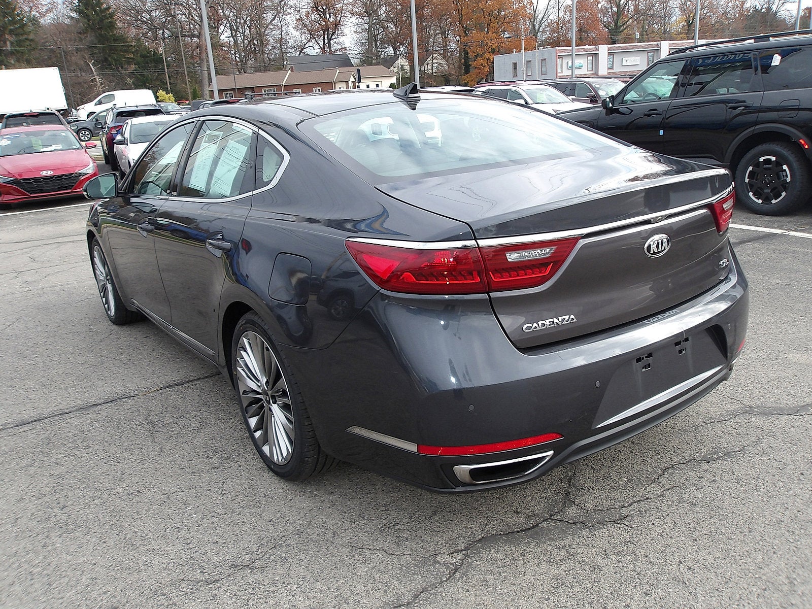 2018 Kia Cadenza Limited
