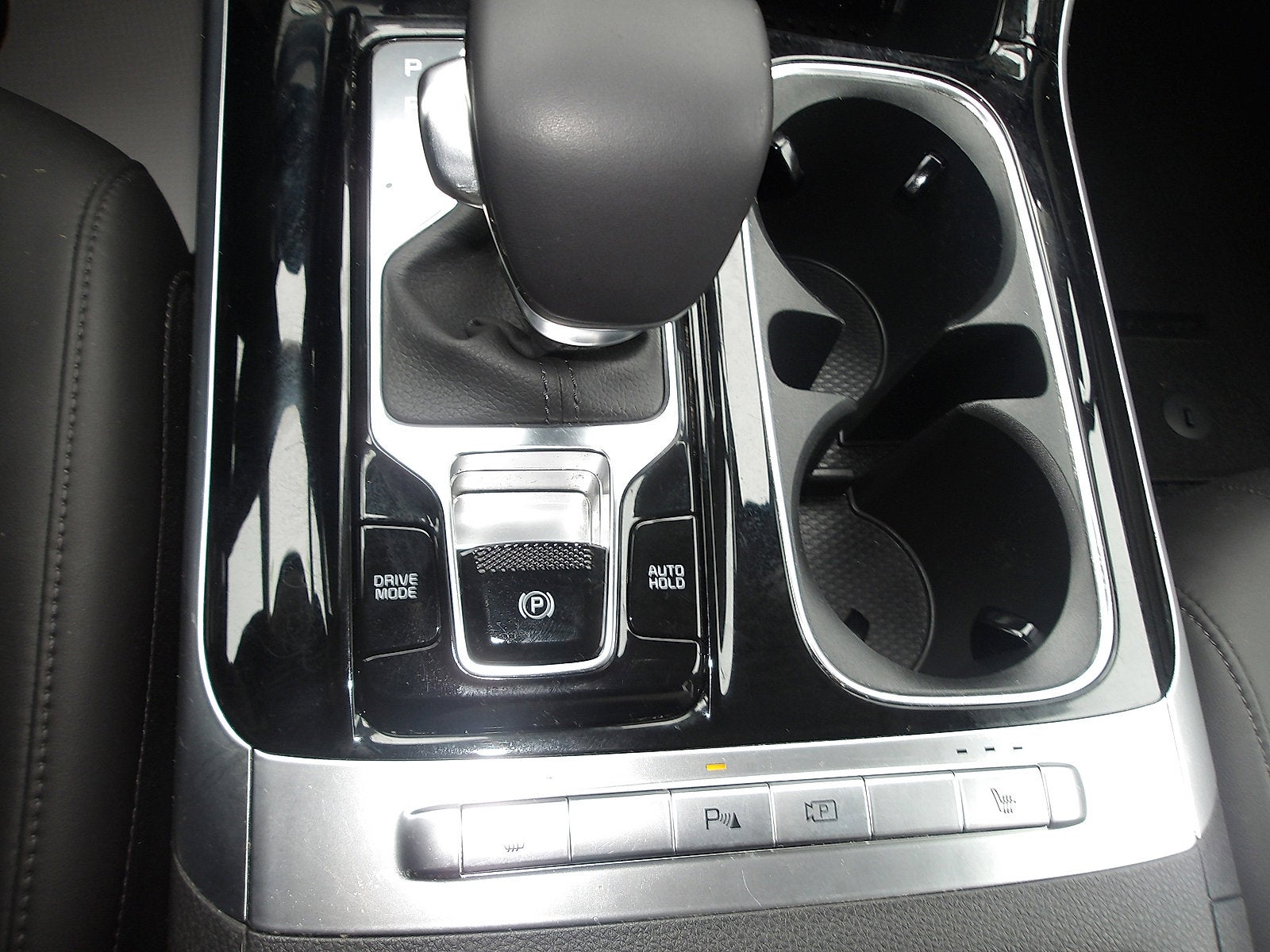 2023 Kia Carnival EX