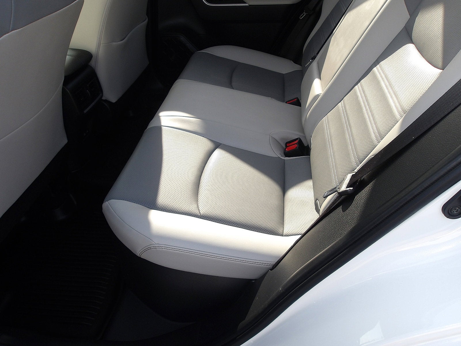 2023 Kia Carnival EX