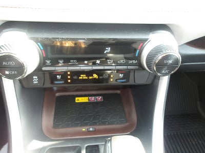 2023 Kia Carnival EX