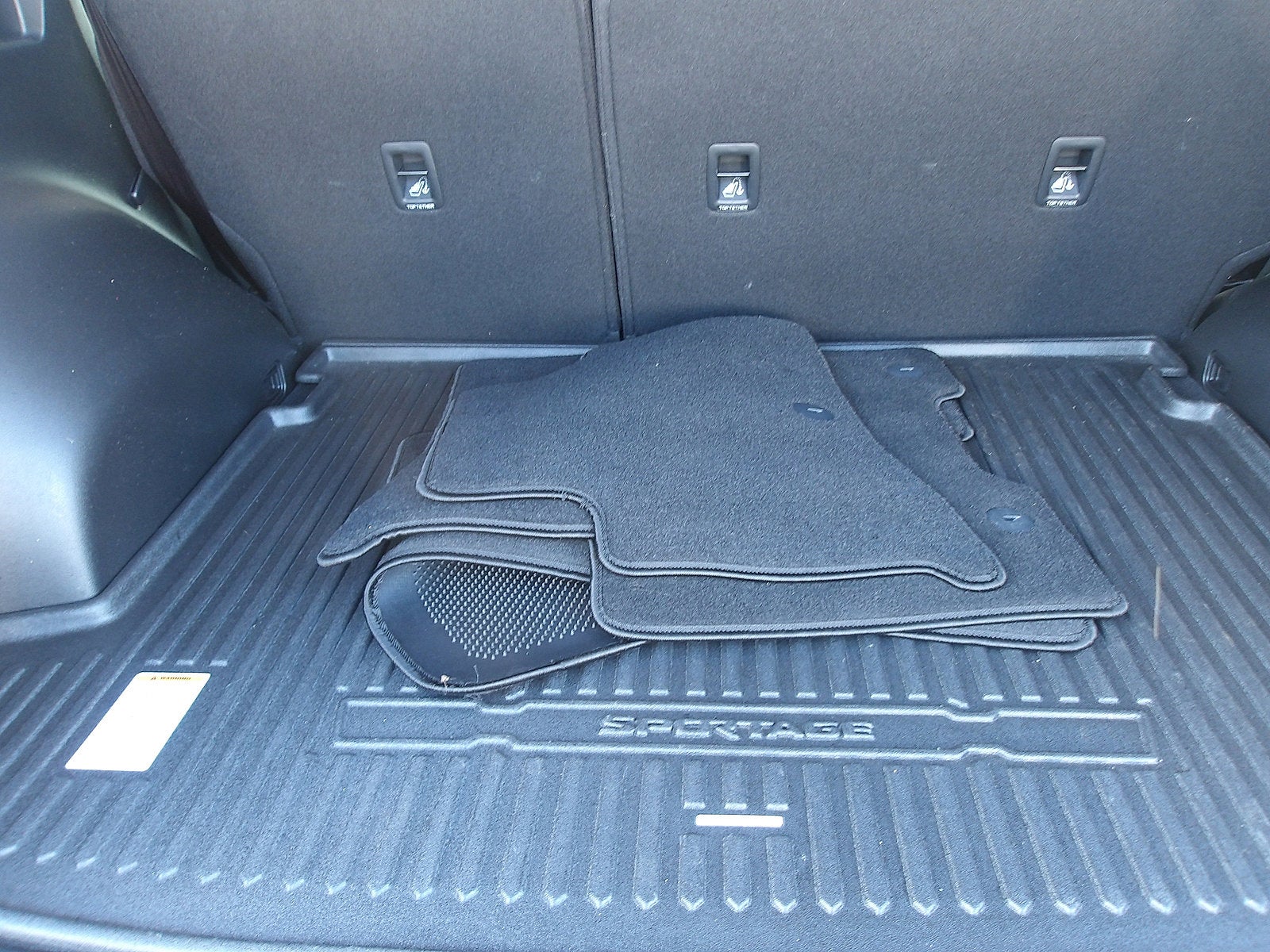 2022 Kia Sportage EX