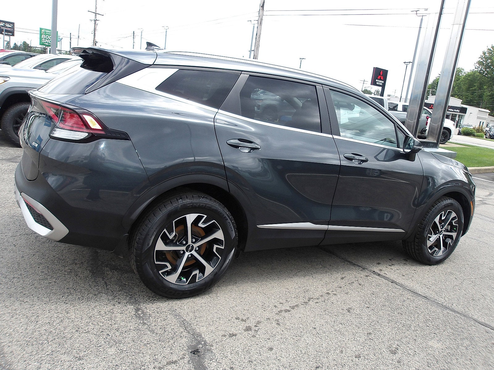 2023 Kia Sportage Hybrid EX