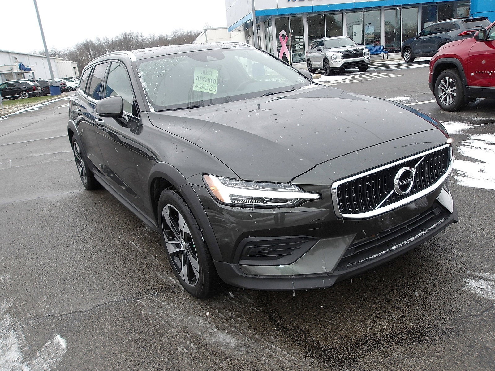 2020 Volvo V60 Cross Country Base