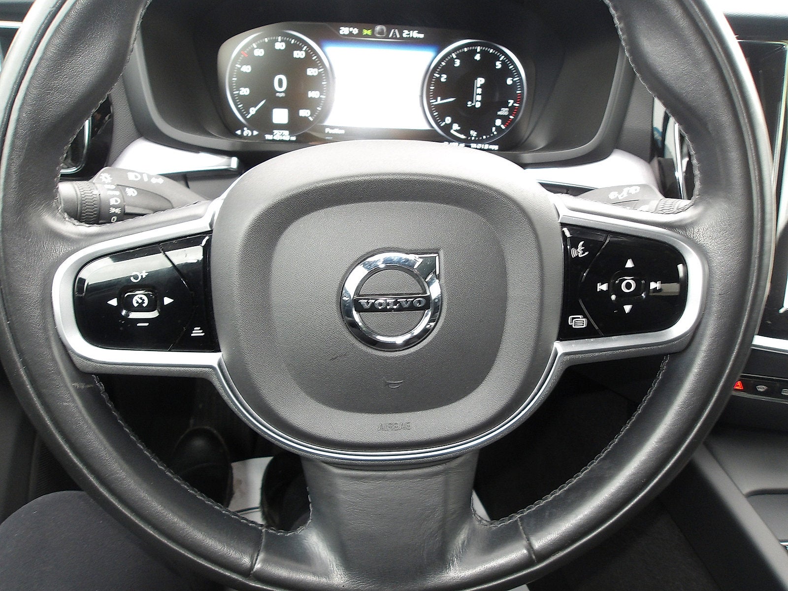 2020 Volvo V60 Cross Country Base