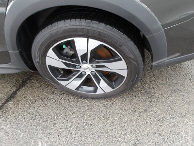 2020 Volvo V60 Cross Country Base